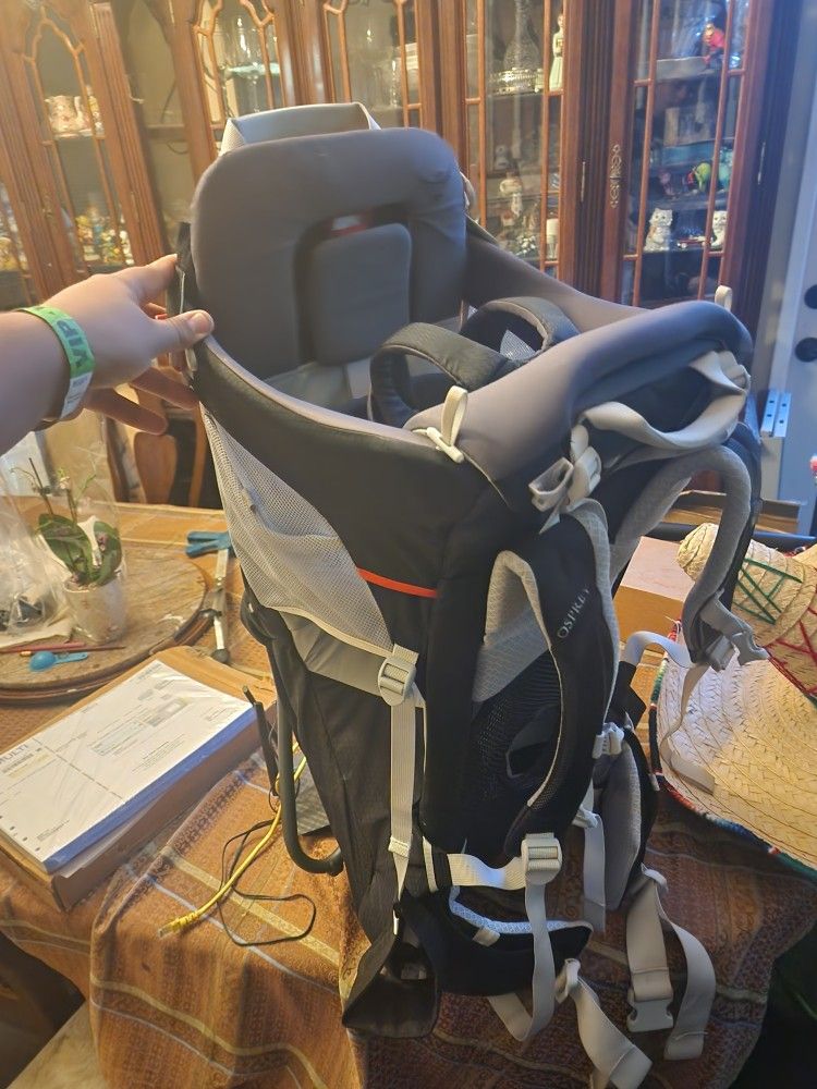 Baby on your back backpack