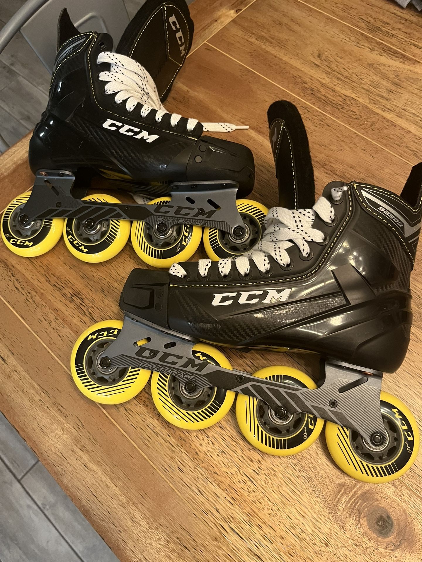 CCM Super Tacks Roller Hockey Skates