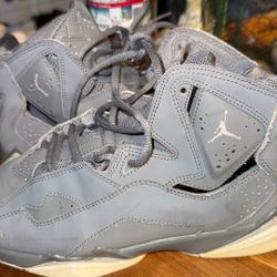 Several Pairs Of Youth, Nike Jordans Size 6 1/2 To 7 Youth