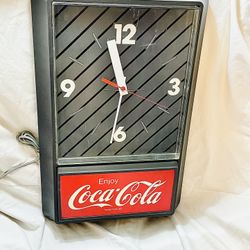 *GREAT FIND* Vintage❤️1980’s Enjoy COCA ~ COLA❤️Wall CLOCK By Lanshire❤️21” Tall