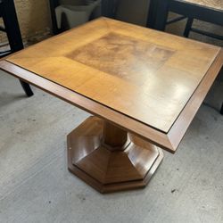 Mid 20th Century Hollywood Regency Columnar Pedestal Cocktail Table