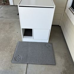 Covered Cat Litter Box