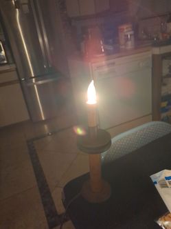 Wooden spool lamp