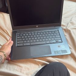 Go Laptop With Charger 