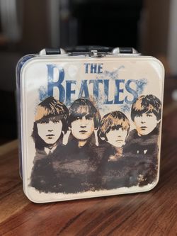 2006 Beatles tin lunch box