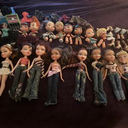 Vintage Bratz Doll Lot Accessories Clothes Shoes Dresses Pants 