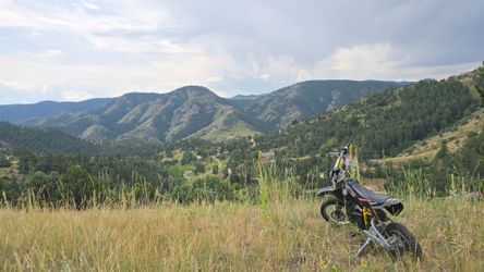 Electric Razor 48v and controller has been tempered with goes about 26 mph