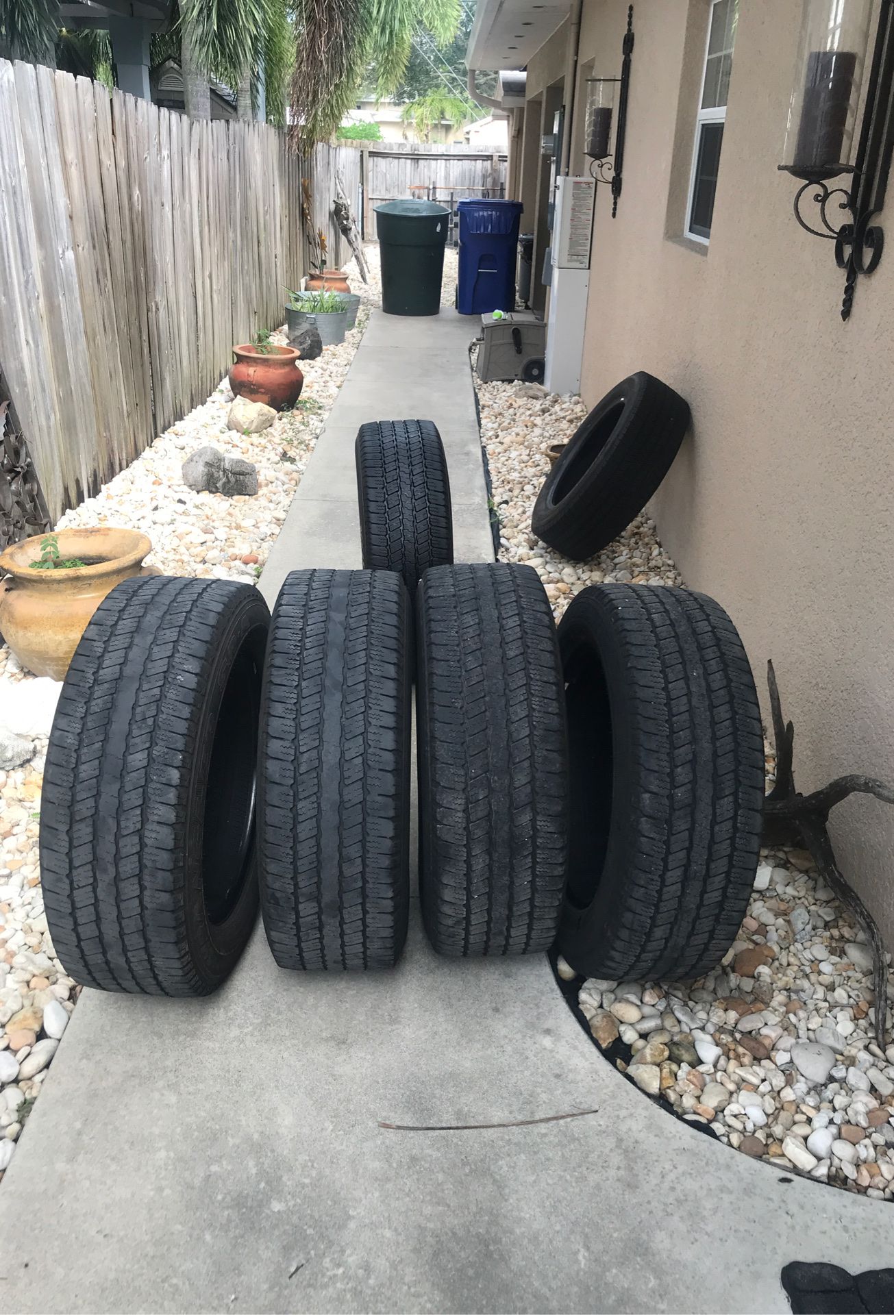 Goodyear tires 265/60/r20