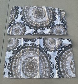 Pair of King Size Pillowcases (34x19”)