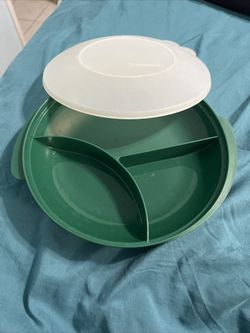 Vintage Tupperware Reheatables Divided Dish W/ Lid Microwave #2604B-4 Green USA