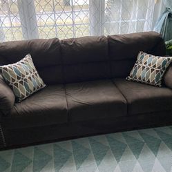 Full Size Sleeper Sofa **Pick up Only**