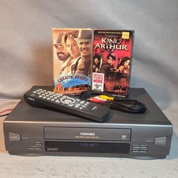 Toshiba VCR VHS Player/Recorder Bundle W Remote Tapes & Cables