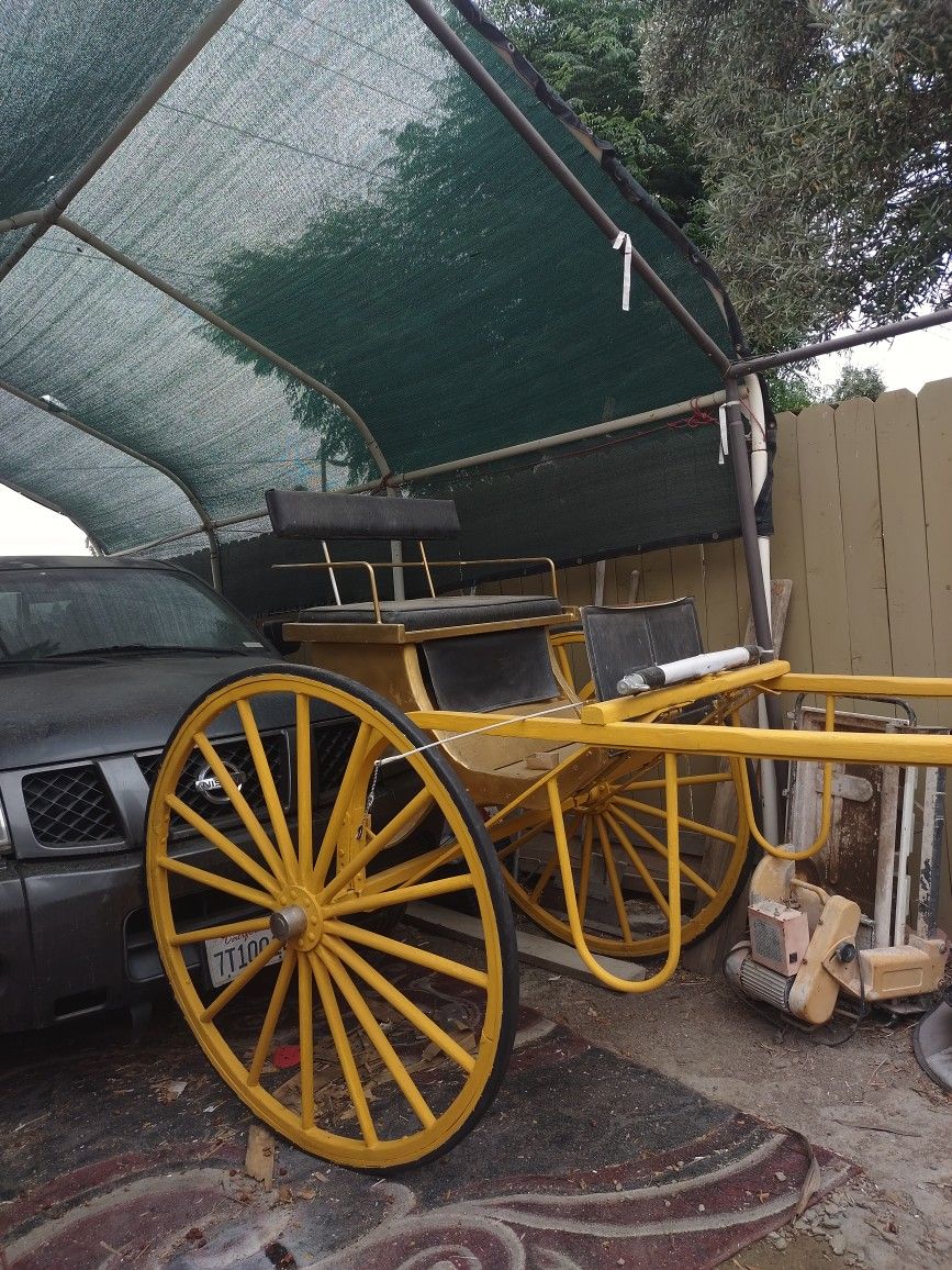 Carreta Antigua Para Caballo O Decoracion