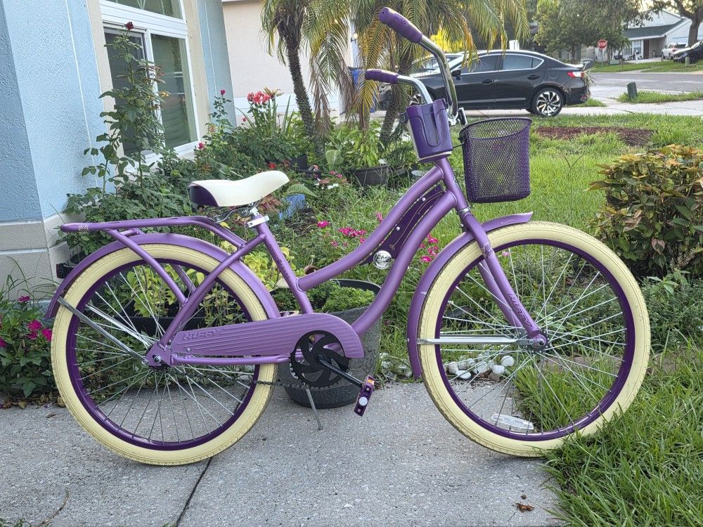 New Huffy 24" Nel Lusso Female Cruiser Bike