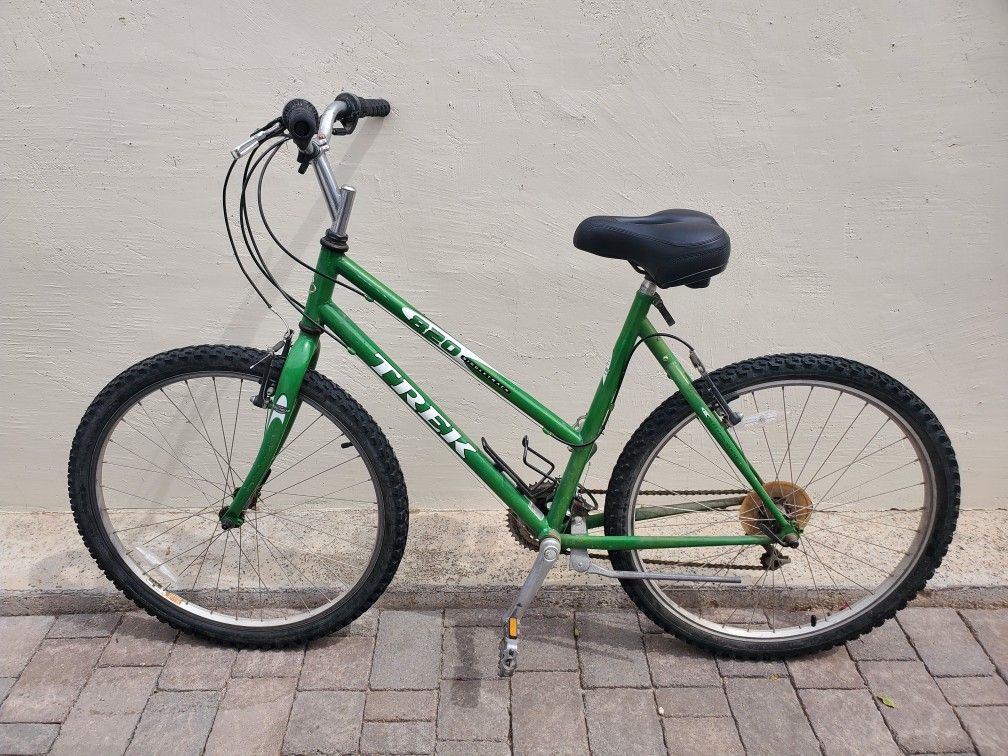 Trek Mountain Bike