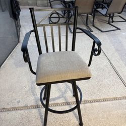 Black Iron Swivel Bar Chairs 30” 