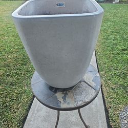 Big Cermic white Pot for plants 13 half width hight 17