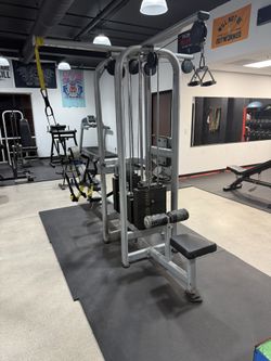 Lat Pulldown And Low Row station $1200
