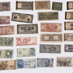 World Currency Lot – 47 Foreign Banknotes – Mixed Countries – Collector Starter Set