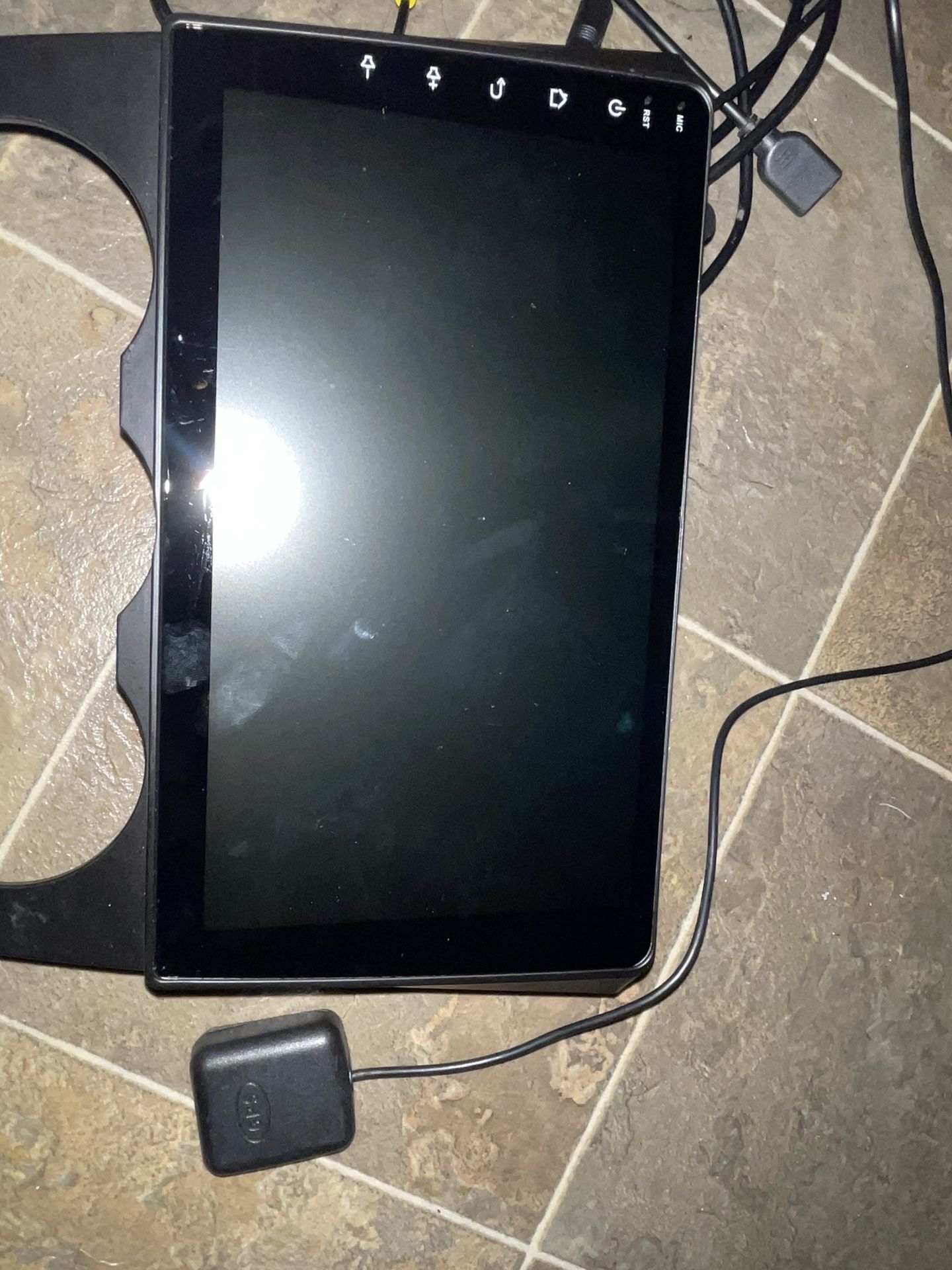 Android / Apple Car Play 13.0 Touch Screen + Dash Kit