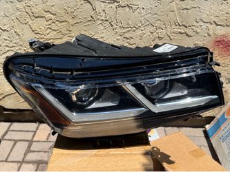 VOLKSWAGEN ATLAS CROSS SPORT 2020 HEADLAMP LIGHT RH
