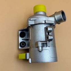 Electric Water Pump For 2006-13 BMW E90 325i 328i 525i 528i X3 X5 Z4