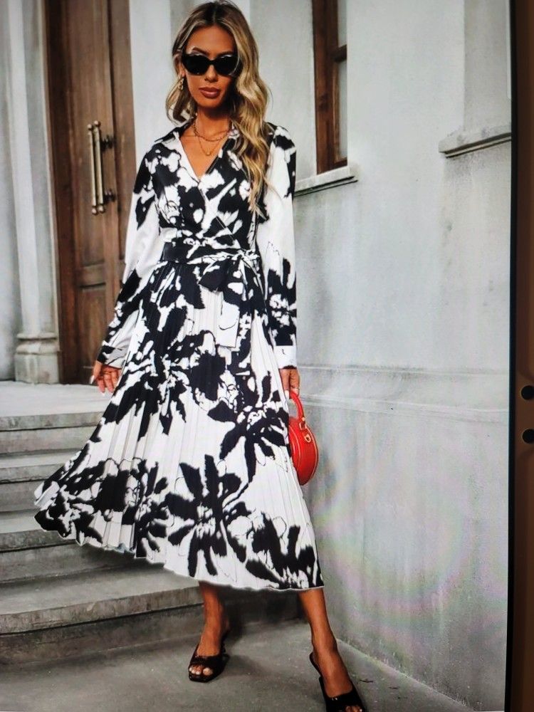 Black & White Print V-neck Midi Dress