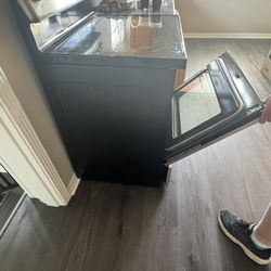 GE 5 Burner Electric Stove