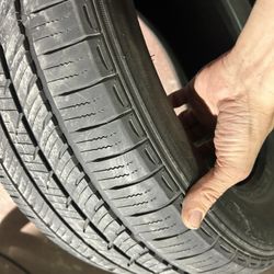 2. 235/55r17 99c
