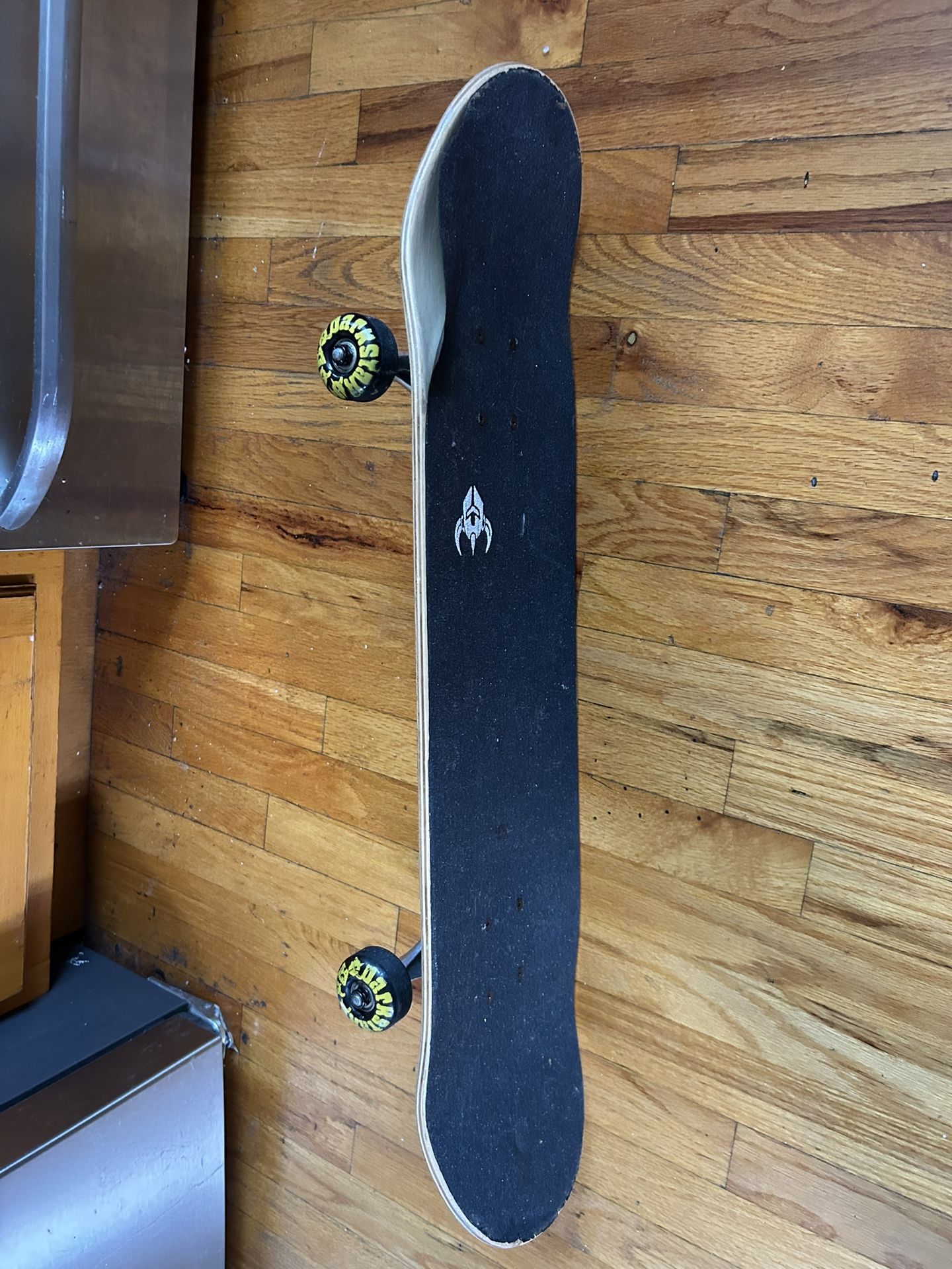 Skateboard