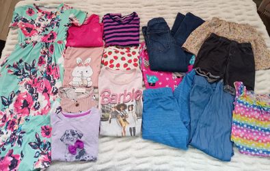 Girl's clothes size 7/8 Read Description😊