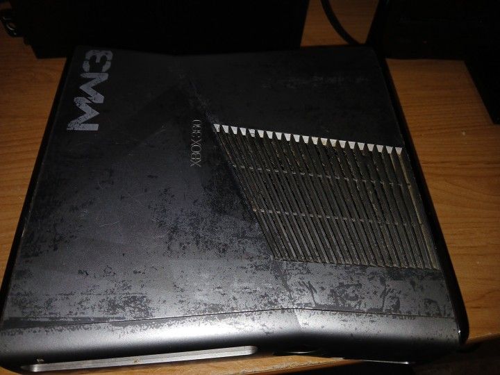 Xbox 360 Custom Mw3 Edition