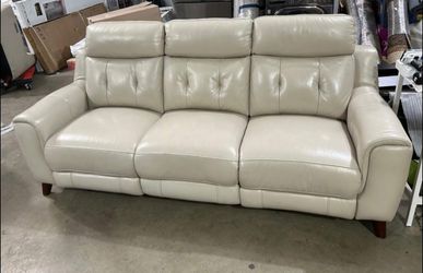 January Sale – Malibu Leather Power Reclining Sofa w/ Power Headrests