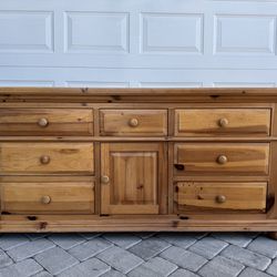 Broyhill wooden dresser