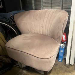 Light pink velvet chair semi used $60 obo