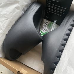 Adidas Slides Yeezy Size 10 Men