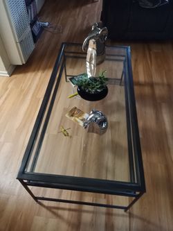 COFFE TABLE WITH SHELF METAL & GLASS