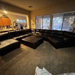 Black Leather Couch 