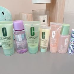 Clinique skincare /beauty /bundle /lipstick/cleanser /NEW