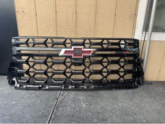2022 2023 2024 2025 CHEVROLET SILVERADO 1500 ZR2 FRONT GRILLE OEM USED
