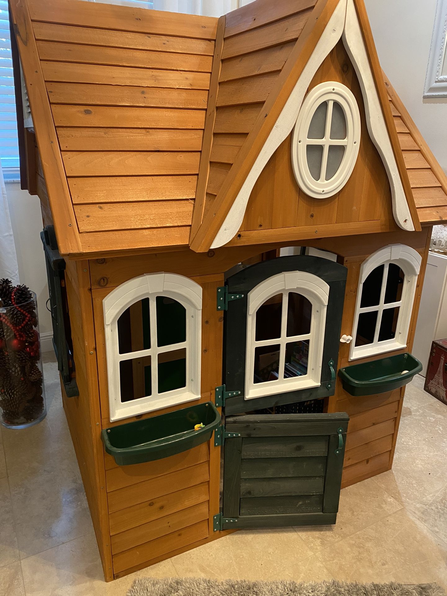Wood Cedar Kids Play House 