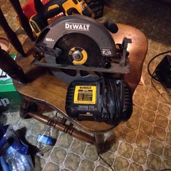 DeWalt saw and charger 60 volts brushless