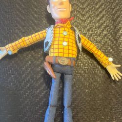 Woody No Pull String 