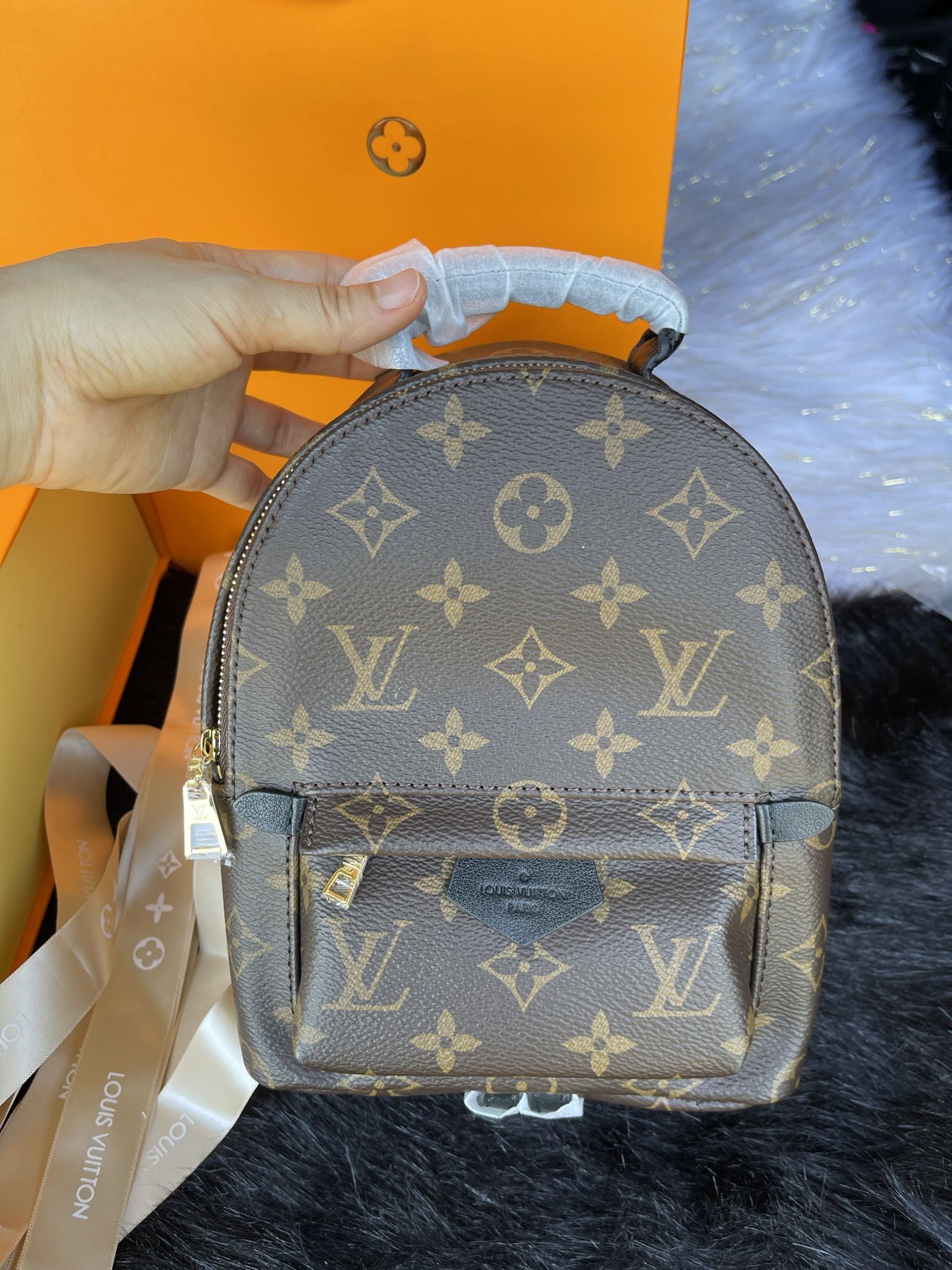 NICE NEW BACKPACK