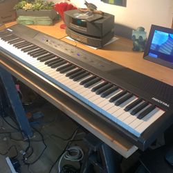 Alesia Recital 88 Keys Piano Keyboard
