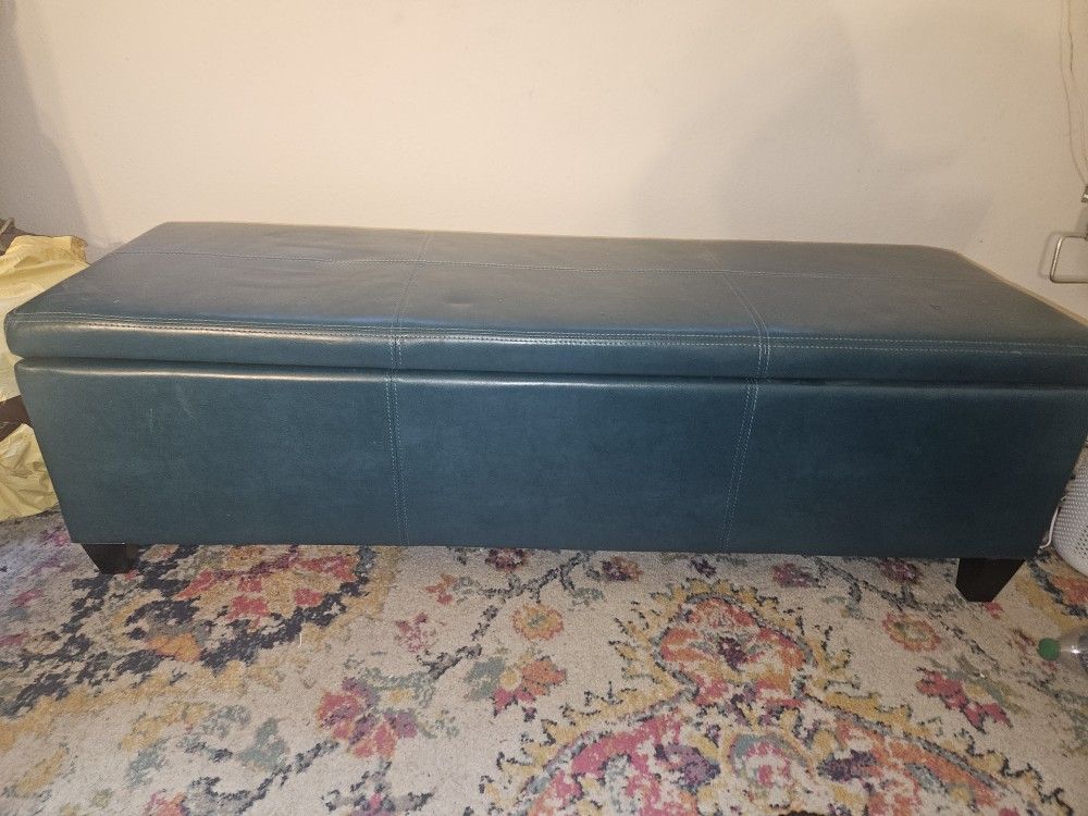 Storage Bench /Ottoman 