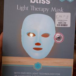 BRAND NEW IN BOX LIGHT THERAPY MASK BY BLISS