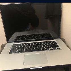 Apple Mack Book Pro  