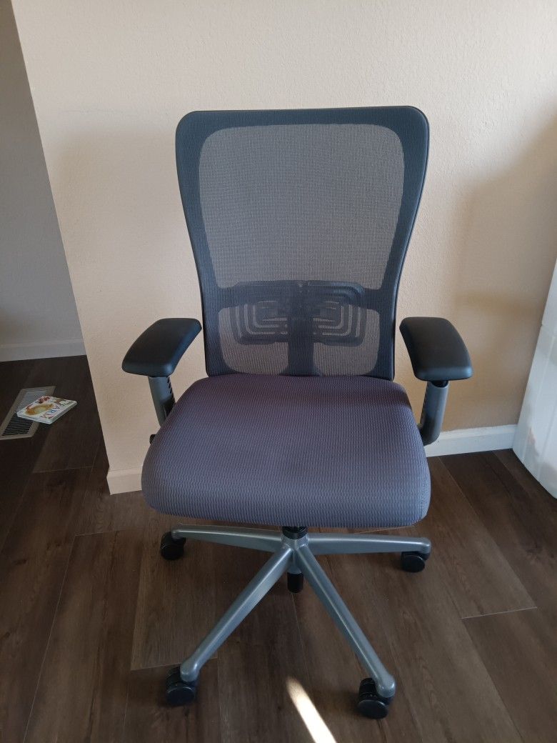 Office  Chair Haworth Zody 