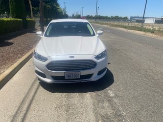 2016 Ford Fusion SE63